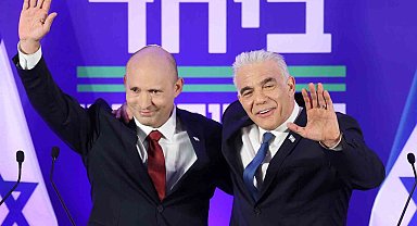 İsrail'de iki eski başbakan Netanyahu'ya karşı ittifak kurdu