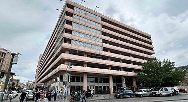 İzmir Büyükşehir: "Çankaya Otoparkı'nın kapatılması keyfi değil zorunlu"