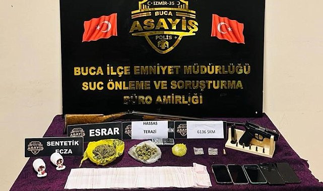İzmir'de uyuşturucu operasyonunda 5 şüpheli yakalandı