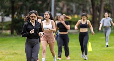 İzmir'de spor istasyonlarının 4'üncüsü Kültürpark'ta açıldı