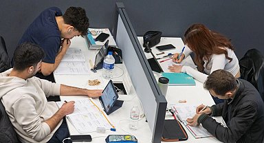 İzmir'in kütüphaneleri gençlere 'İyi Geldi'