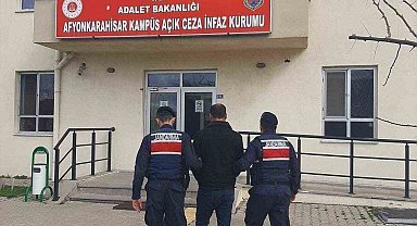 Jandarma çeşitli suçlardan aranan 45 kişiyi yakaladı