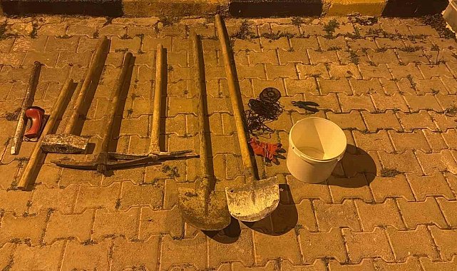 Kaçak kazıya suçüstü: 5 gözaltı