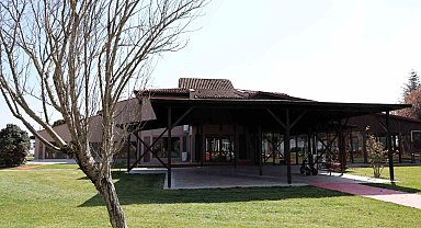 Kadınlar "Ana Kafe" ile hem öğrenecek hem üretecek