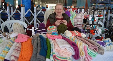 Kadınlar üretip aile bütçelerine katkı sağlıyor