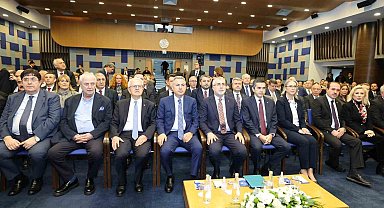 Kamu ve işveren istişare için İzmir Ticaret Odası'nda buluştu