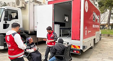 Karaisalı'da vatandaşlara mobil sosyal hizmet desteği