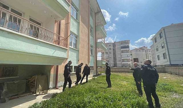 Karaman'da pencereden düşen 3 yaşındaki çocuk yaralandı