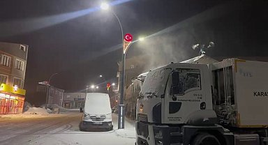 Karayazı'da kar ve tip etkili