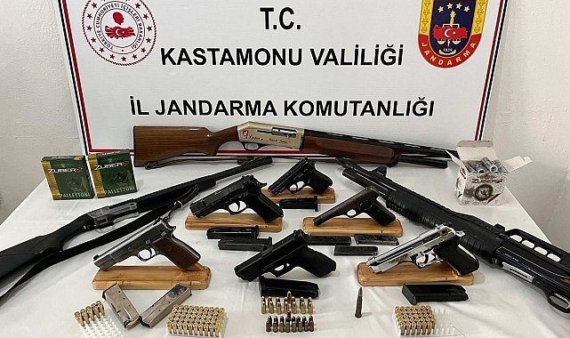 Kastamonu'da çok sayıda silah ele geçirildi: 7 gözaltı