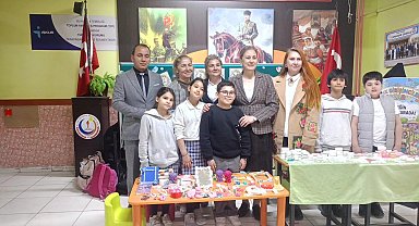 Kaymakam Kan, minik girişimcilerin heyecanına ortak oldu