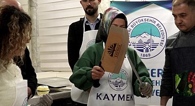 KAYMEK'ten pastırma doğrama kursu