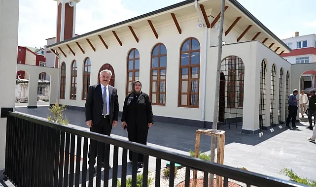 Kayseri Melikgazi'den butik Hayrat Camii