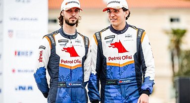 Kerem Kazaz'dan Hırvatistan'da podyum başarısı