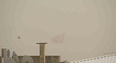 Kilis'te toz taşınımı hayatı olumsuz etkiliyor