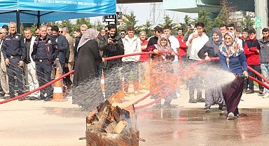 Kırsalda yangına ilk müdahale kadınlardan