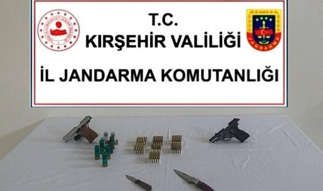 Kırşehir'de ruhsatsız silah operasyonu: 2 tabanca, 167 fişek ele geçirildi