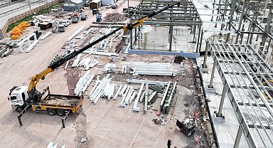 Kocaeli'de yapılar yükseliyor, merkez şeklini alıyor