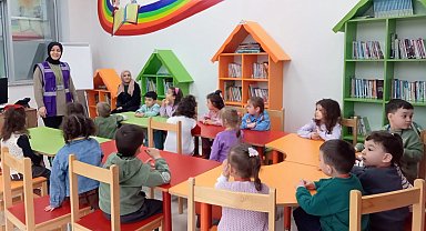 Koceli'de İZGİM Çocuk Kütüphanesi, öğrencileri ağırladı