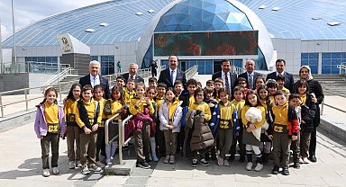 Konya protokolü Bilim Merkezi'nde buluştu