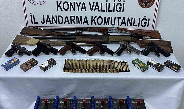 Konya'da jandarma çok sayıda silah ve silah parçası ele geçirdi: 3 tutuklama