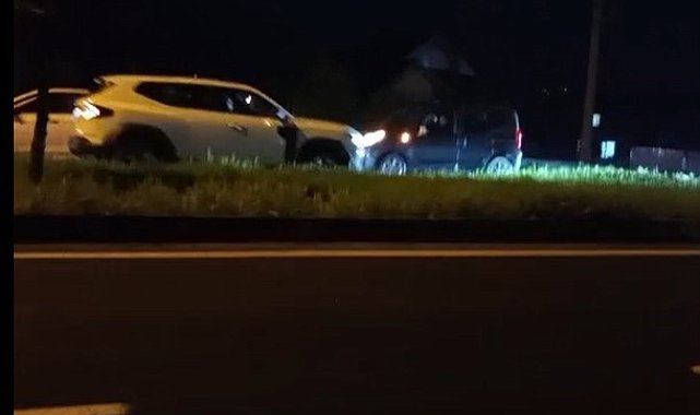Korna seslerine aldırmadı: Trafiği tehlikeye atan ters yön sürücüsü kamerada