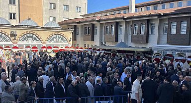 Küçükçekmece Belediye Başkanı Çebi'nin kardeşi Ömer Çebi son yolculuğuna uğurlandı