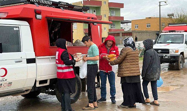 Kurtalan'da sel mağdurlarına destek