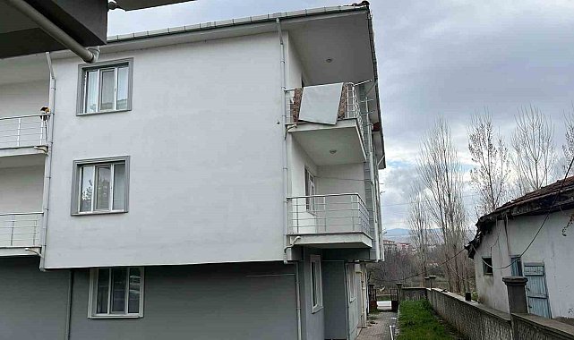 Kütahya'da balkondan düşen Alzaymır hastası hayatını kaybetti