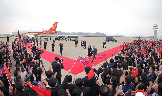 Kuzey Kore lideri Kim, Çin Dışişleri Bakanı Wang ile görüştü
