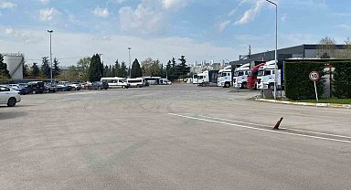 Lastik fabrikasında makineye sıkışan işçi hayatını kaybetti