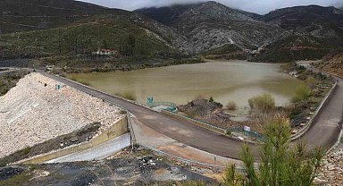 Maksimum seviyeye ulaşan Kozağaç Barajı'nda su tahliyesine başlandı