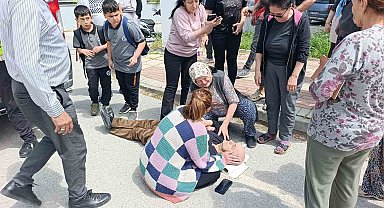 Manevra yapan öğrenci servisi görme engelli yayaya çarptı, eşi gözyaşlarına boğuldu