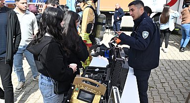Manisa Büyükşehir'den "Afetlerde İnsan Olmak" sempozyumuna destek