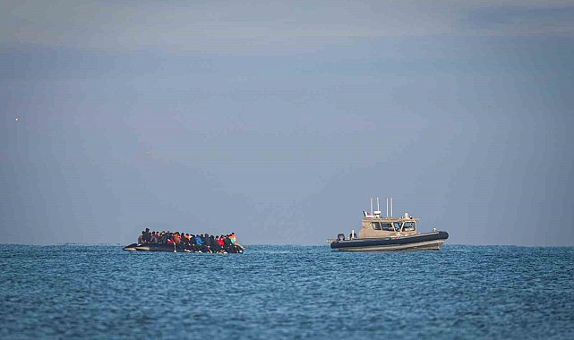Manş Denizi'nde göçmen faciası: 4 ölü
