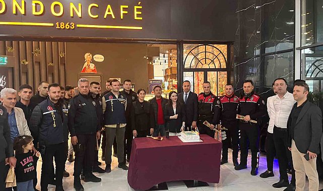 Mardin'de kavga ihbarına giden polislere sürpriz kutlama