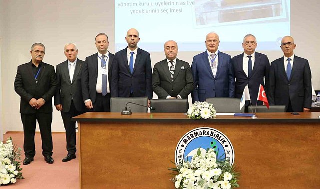 Marmarabirlik'te yeni dönem: Ali Yıldız ve ekibi 4 yıllığına göreve seçildi