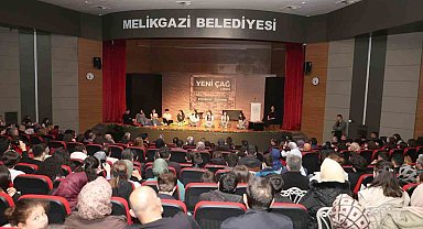Mektep Melikgazi öğrencilerinin hazırladığı tiyatro oyunu büyük alkış topladı