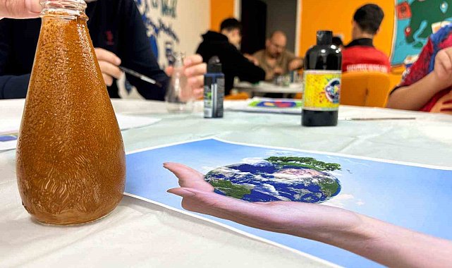 Menteşe'de atıklar sanata dönüşüyor