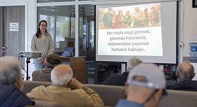 Mersin Büyükşehir Belediyesinden Emekli Evi üyelerine akran zorbalığı eğitimi