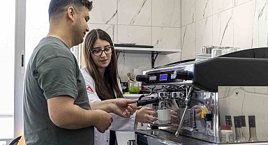Mersin Büyükşehir Belediyesinden ücretsiz barista eğitimi yoğun ilgi görüyor