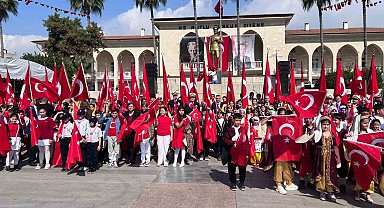 Mersin'de 23 Nisan coşkuyla kutlandı