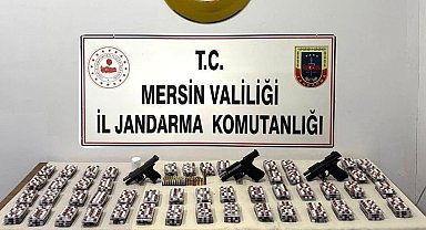 Mersin'de binlerce uyuşturucu hap ele geçirildi