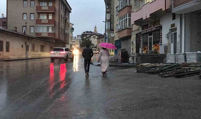 Meteoroloji'den yağış, sis ve çığ uyarısı