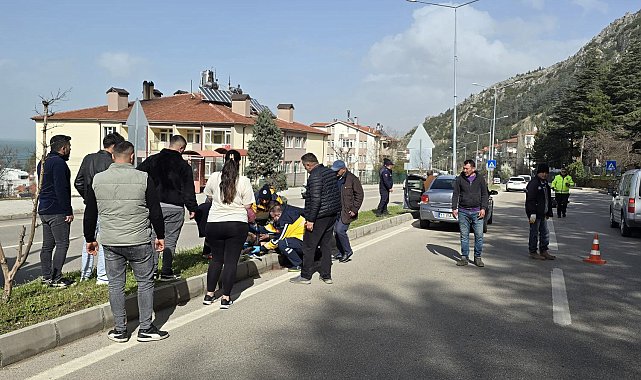 Motosikletin kontrolünü kaybeden sürücü ağır yaralandı