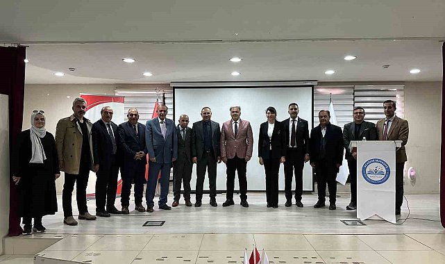 Muradiye'de "Eğitim Yönetiminde Liderlik, Vizyon ve Yönetim Semineri" düzenlendi