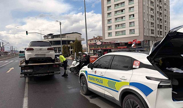 Mürekkep balığı egzozlu araç sürücüsüne ceza