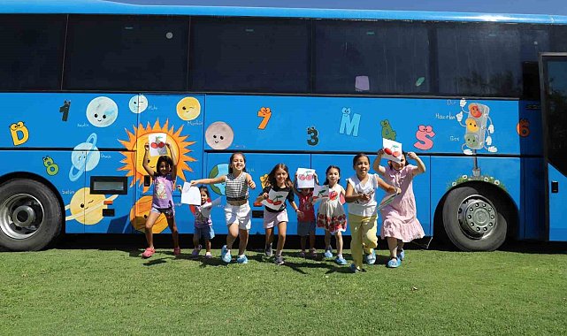 Nazilli'de çocuklara özel Mobil Oyun Otobüsü mahalle mahalle geziyor