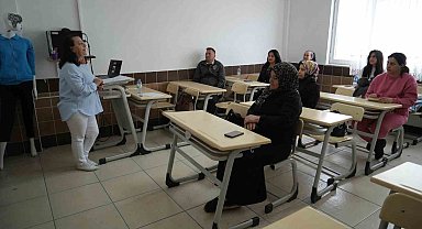 Niğde'de hasta ve yaşlı bakımı kursu istihdama kapı açıyor