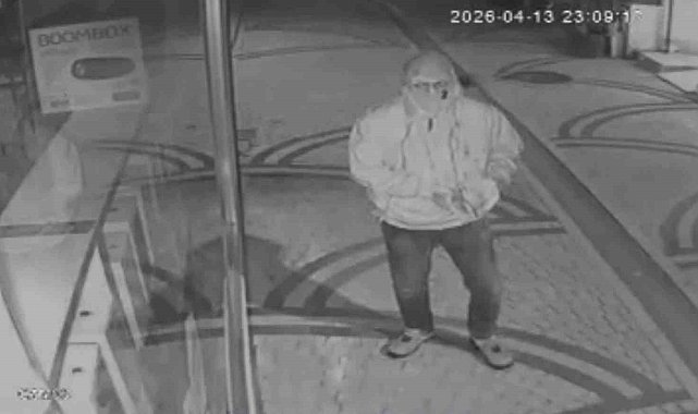 Ordu'da telefon hırsızlığı kamerada